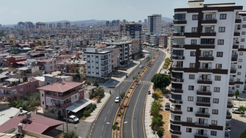 YAVUZ SULTAN SELİM CADDESİ MERSİN BÜYÜKŞEHİR’LE YENİ YÜZÜNE KAVUŞTU