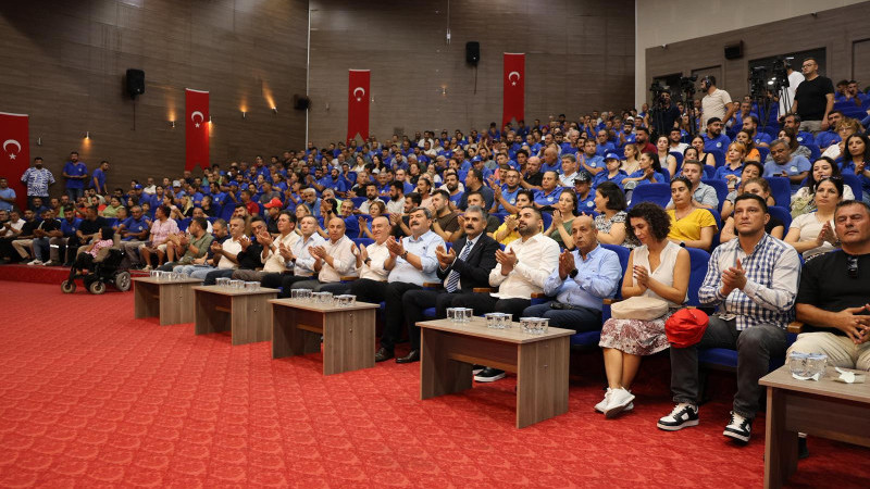 TOROSLAR BELEDİYESİNDE TOPLU İŞ SÖZLEŞMESİ SEVİNCİ!