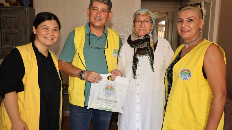 TOROSLAR BELEDİYESİNDEN ŞEHİT VE GAZİ AİLELERİNE ANLAMLI ZİYARET