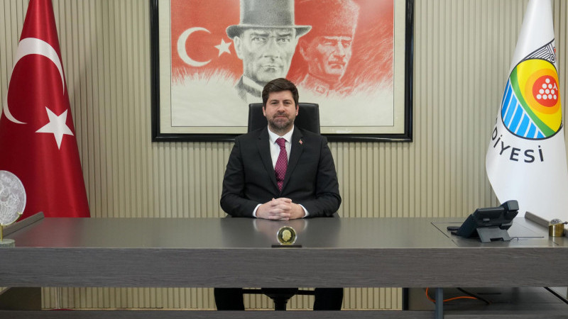 TARSUS BELEDİYE BAŞKANI ALİ BOLTAÇ’TAN RAMAZAN BAYRAMI KUTLAMA MESAJI