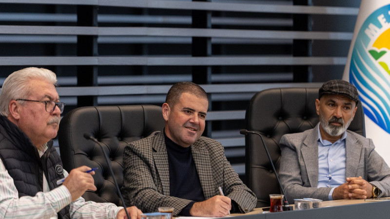 BAŞKAN TUNCER MAHALLE MUHTARLARIYLA BULUŞTU