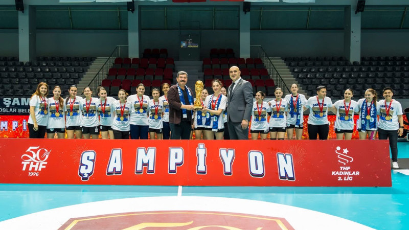 BAŞKAN YILDIZ: “KADIN HENTBOL TAKIMIMIZ, MERSİN’E GURUR YAŞATTI”