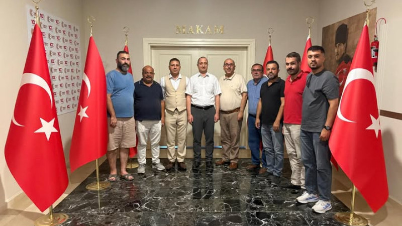 TARSUS ŞOFÖRLER ODASI’NDAN KAYMAKAM AKYÜZ’E ZİYARET 