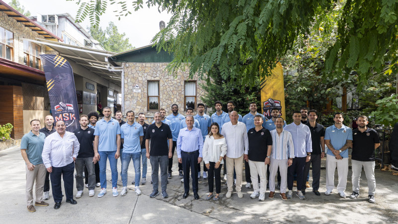 BAŞKAN SEÇER, MSK ERKEK BASKETBOL TAKIMI İLE BİR ARAYA GELDİ