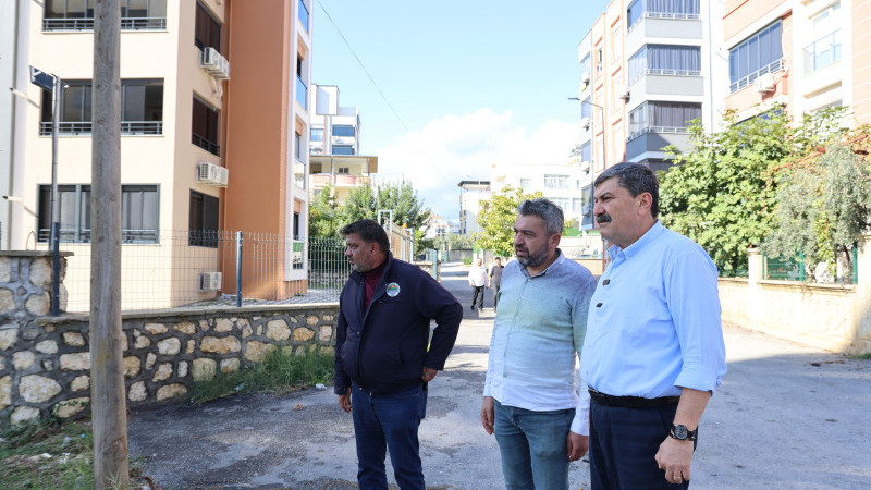 BAŞKAN YILDIZ, SAĞANAK YAĞIŞTAN ETKİLENEN MAHALLELERDE İNCELEMELERDE BULUNDU